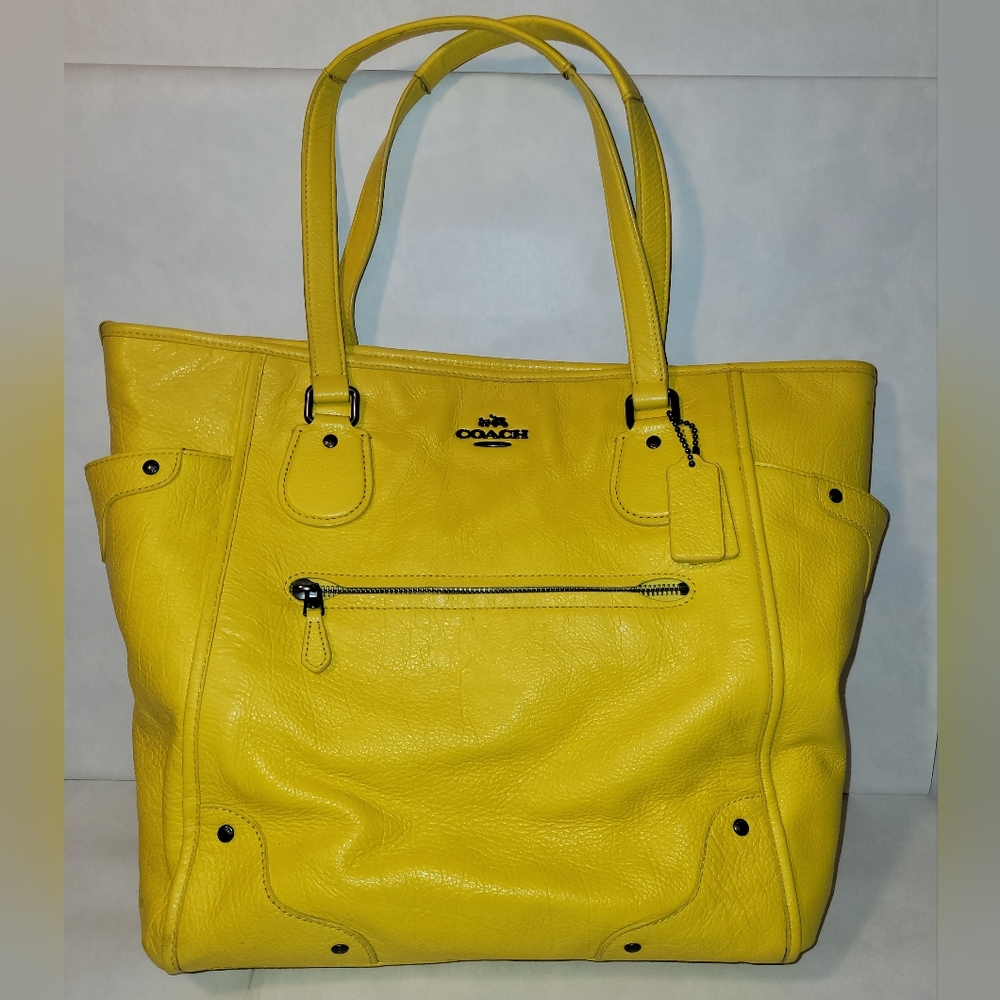 GUC COACH Pebbled Leather Tote - YELLOW
